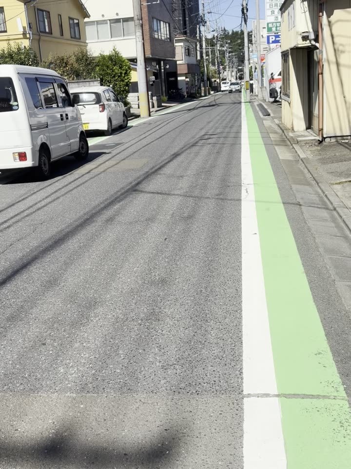 ツルハドラッグの看板が見えたら、もう少しです。